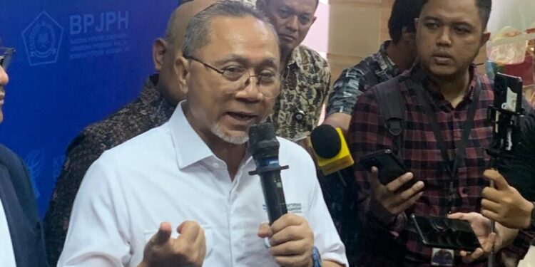 Mendag Zulkifli Hasan: Ajukan Sertifikat Halal Secara Berkelompok untuk Mempermudah Verifikasi UMKM