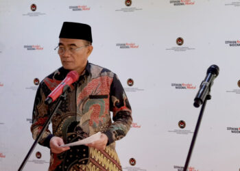 Menko PMK Pastikan Relokasi 300 KK Akibat Erupsi Gunung Ruang di Sulawesi Utara