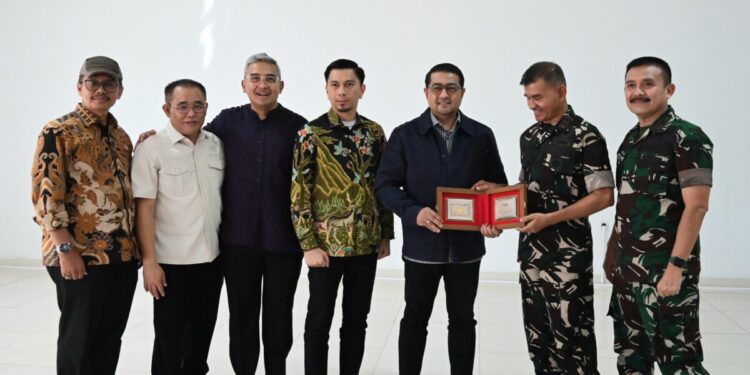 Teuku Riefky Harsya: Pussenkav dan Pusdikkav Harus Didukung untuk Perang Modern