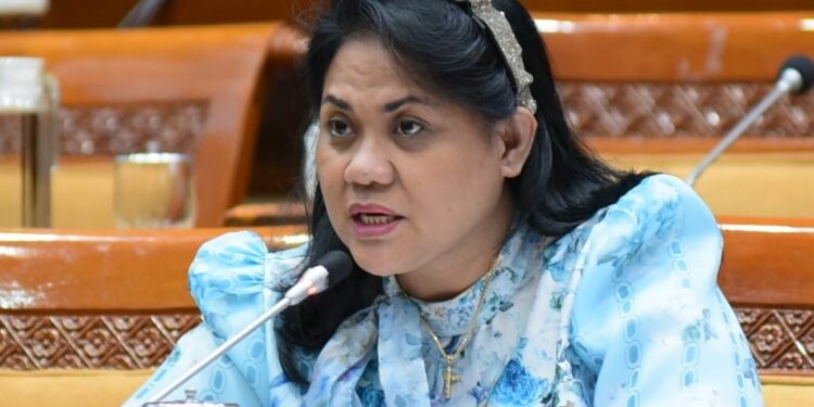 Anita Jacoba Gah Soroti Minimnya Bantuan untuk Perpustakaan Sekolah Kristen