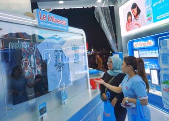 Edukasi Konsumen Produk Daur Ulang PET di Booth Le Minerale pada Jakarta Fair Kemayoran (JFK) 2024