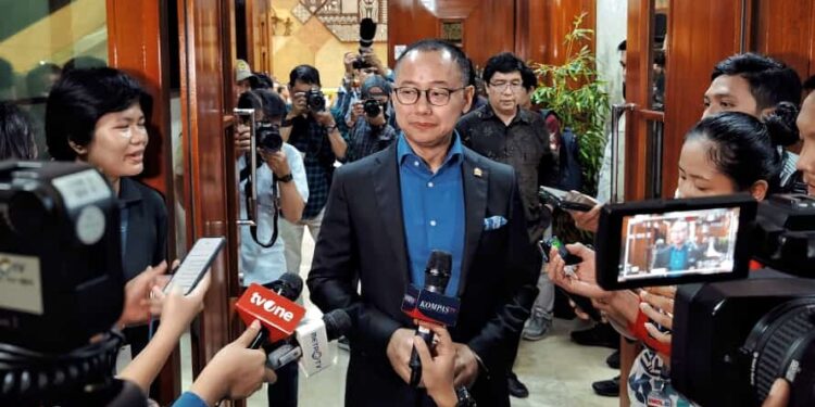 Eddy Soeparno Soroti Pemberian Izin Tambang kepada Ormas Keagamaan dalam Diskusi Fraksi PAN