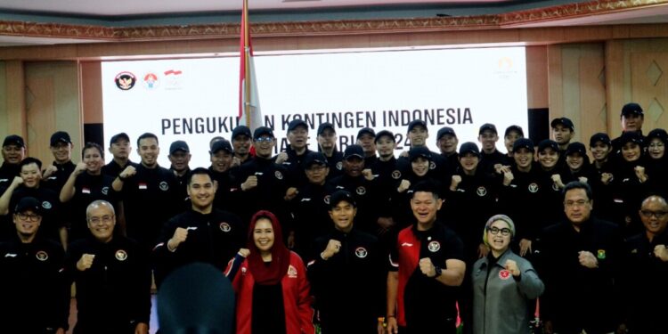 Menpora Dito Kukuhkan 29 Atlet Indonesia untuk Olimpiade Paris 2024