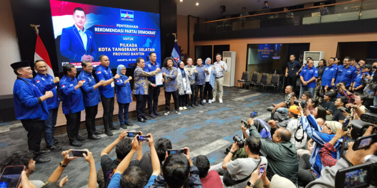 Partai Demokrat Serahkan 60 Surat Rekomendasi untuk Cakada Pilkada 2024