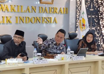 Rapat Kerja Komite III DPD RI dan Menteri Kesehatan Bahas RUU Pengawasan Obat dan Makanan