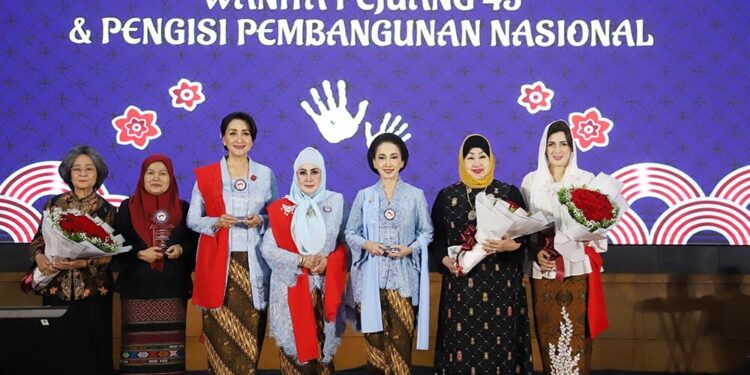 Peresmian Cap Telapak Tangan Kedua Wanita Pejuang 45