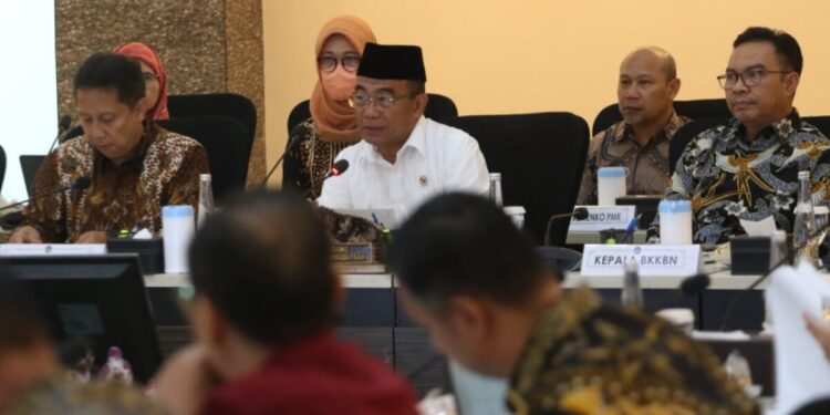 Rapat Tingkat Menteri Bahas Strategi Pencegahan dan Penanganan Pornografi di Era Digital