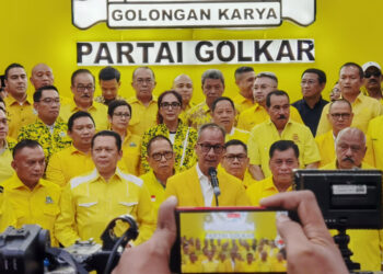 Agus Gumiwang Kartasasmita Resmi Dilantik sebagai Pelaksana Tugas Ketua Umum Partai Golkar
