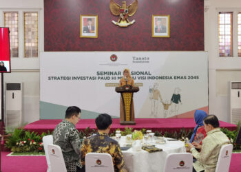 Seminar Nasional Strategi Investasi PAUD HI Menuju Visi Indonesia Emas 2045
