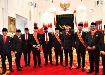 Ahmad Basarah Terima Bintang Mahaputera Nararya, Berterima Kasih kepada Megawati Soekarnoputri