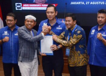 Partai Demokrat Usung Dedi Mulyadi di Pilgub Jawa Barat dan Ridwan Kamil di Pilgub Jakarta 2024