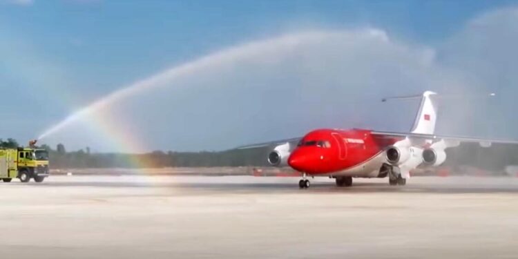 Pesawat Kepresidenan Berhasil Mendarat Dengan Mulus di Bandara Nusantara