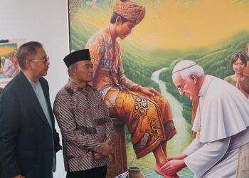 Dua Karakter Paus Fransiskus di Lukisan Denny JA