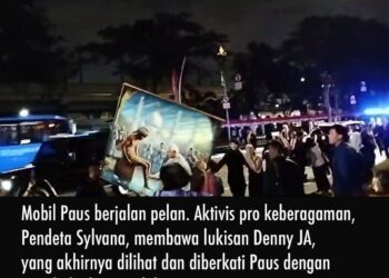 Di Pinggir Jalan Membuka Kaca Mobil, Paus Memberkati Lukisan lukisan Denny JA