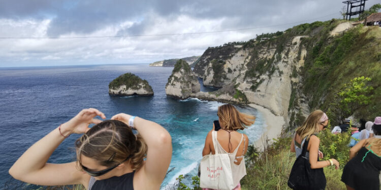 Kabupaten Sumbawa Siapkan 12 Destinasi Wisata Sambut Sail Indonesia 2024