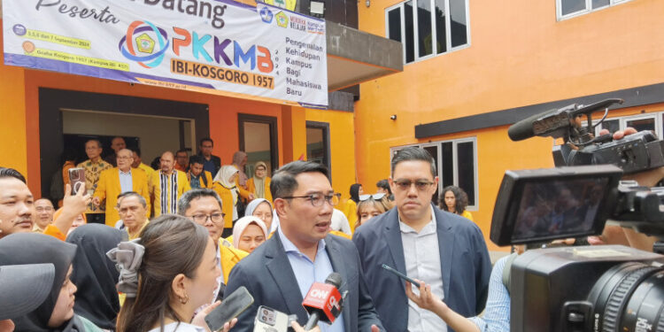 Ridwan Kamil Ajak Mahasiswa Kosgoro Siapkan Diri untuk Era Teknologi di Indonesia Emas 2045