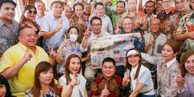 Blusukan di Glodok, Ridwan Kamil Ceritakan Karya Internasional dan Pengalaman di Tiongkok kepada Komunitas Tionghoa