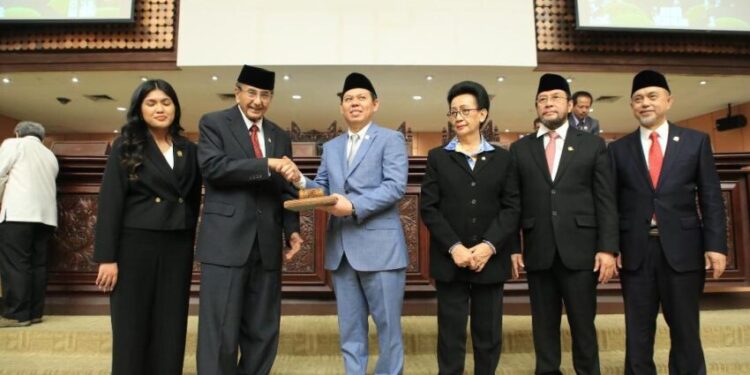 Sultan B Najamudin Terpilih Sebagai Ketua DPD RI Periode 2024-2029 Wakil Ketua (GKR) Hemas, Yorrys Raweyai, dan Tamsil Linrung.