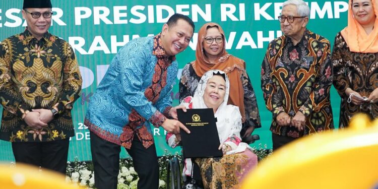 Bamsoet Tegaskan TAP MPR Nomor II/MPR/2001 Tak Berlaku, Tawarkan Penghargaan untuk Gus Dur