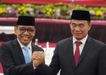 Serah Terima Jabatan Menko PMK: Muhadjir Optimis Pratikno Bawa Inovasi Baru