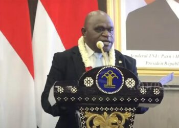 Natalius Pigai Minta Rp 20 Triliun, DPR Siap Tanya Alasan