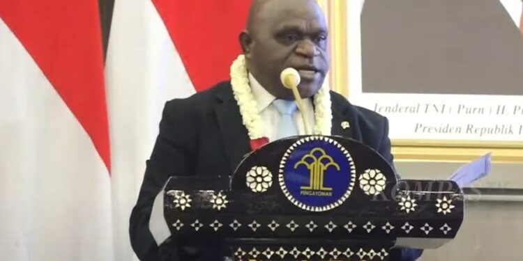 Natalius Pigai Minta Rp 20 Triliun, DPR Siap Tanya Alasan