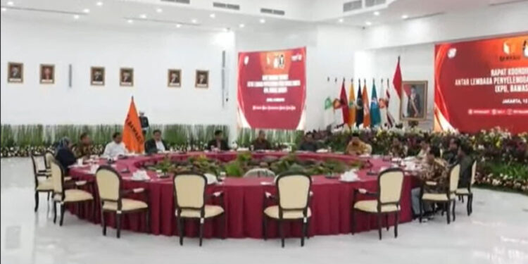 Ketua KPU RI Tanggapi Sorotan Warganet Soal Ruang Rapat Berhias Kolam di Kantor KPU RI