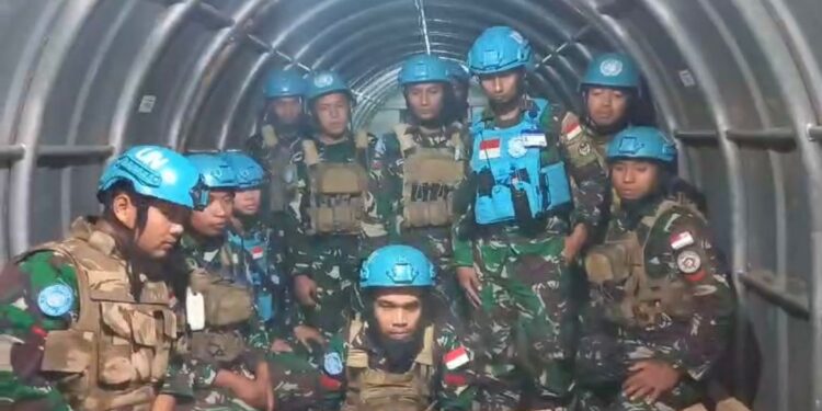 Di Tengah Konflik, Prajurit Satgas Yonmek TNI Konga XXIII-R UNIFIL Rayakan HUT ke-79 TNI di Lebanon Selatan