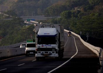 Truk Fuso Konsisten Sebagai Andalan Bisnis Sejati