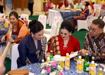 Menteri Kebudayaan Fadli Zon Apresiasi Peluncuran Buku “Kebaya, Keanggunan yang Diwariskan”