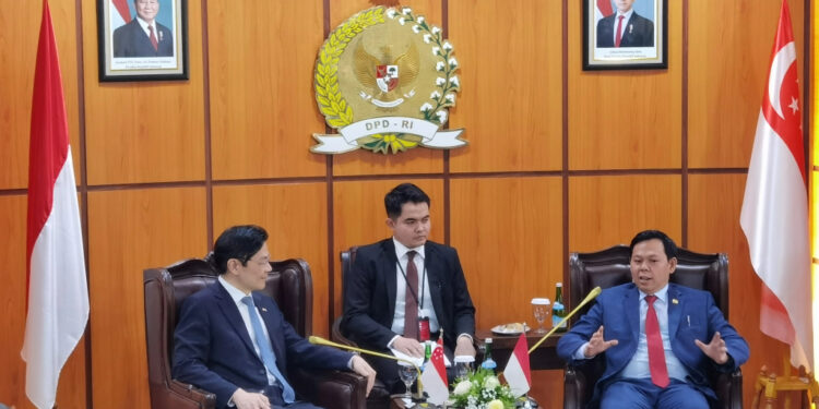 Ketua DPD RI dan PM Singapura Bahas Peningkatan Investasi di Daerah Indonesia