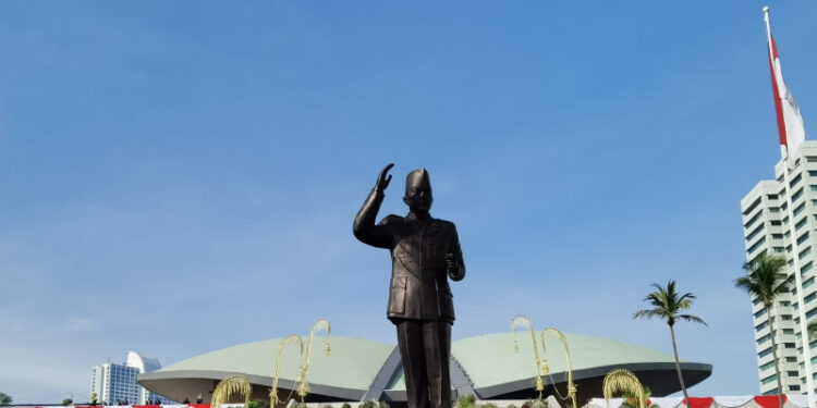 Mulai Sekarang, Lagu Indonesia Raya Berkumandang di DPR Setiap Hari