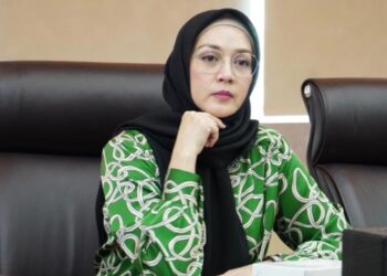 Dina Lorenza Lulus Audisi Senayan, Berapa Hartanya?