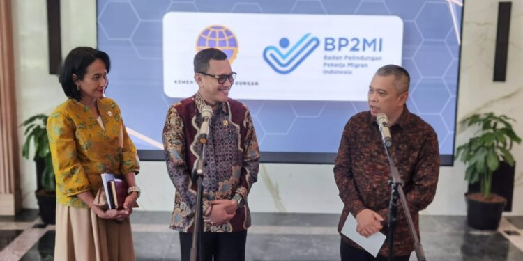 Perkuat Perlindungan, Menteri PPMI dan Menhub Sinergi Demi Pekerja Migran