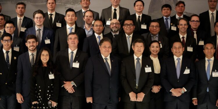 Airlangga Hartarto Saksikan Kesepakatan Bisnis Indonesia-Brasil Senilai USD 2,8 Miliar di Rio de Janeiro