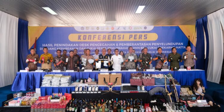 iPhone 16 Hingga Barang Ilegal Lain Senilai Rp1,2 Miliar Dimusnahkan Bea Cukai Soekarno-Hatta