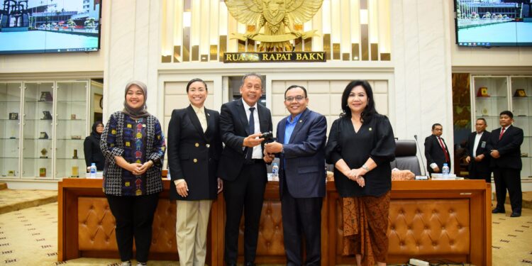 Indonesia Absen dalam 10 Besar Destinasi Wisata Terbaik Dunia, Ini Respons Komisi VII DPR RI