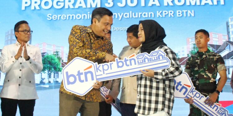 Akad Massal KPR BTN Sukses Dalam 2 Bulan Pemerintahan Prabowo Salurkan 30.000 KPR Ke Pekerja Informal