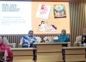 Denny JA:  Puisi Esai Sudah masuk  ASEAN,  Mesir, Inggris, dan lainnya