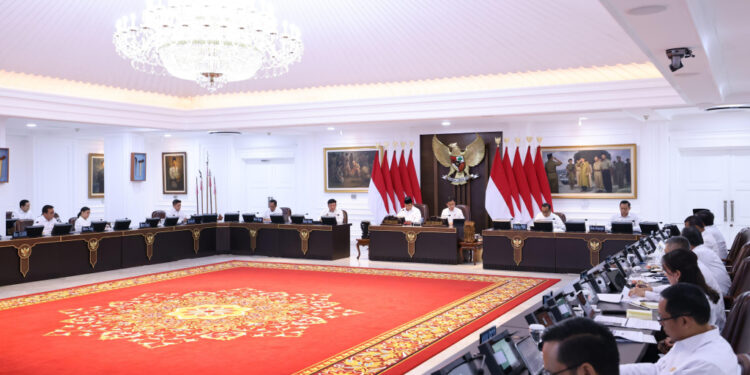 Prabowo Instruksikan Penurunan Harga Tiket Pesawat Saat Nataru 10 persen