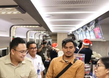 Layanan Prima Kereta Jayabaya dan “Hadiah” Sinyal Lancar: Penumpang Beri Tepuk Tangan untuk Wamenkomdigi