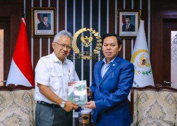 Bertemu Menristek Dikti, Sultan Minta Kampus Jadi Pusat Kajian Riset dan Kemudahan UKT