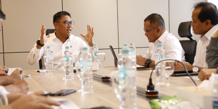 Kementan Percepat Proses Pembayaran Subsidi Pupuk, Pastikan Stok dan Distribusi Aman untuk Musim Tanam 2025