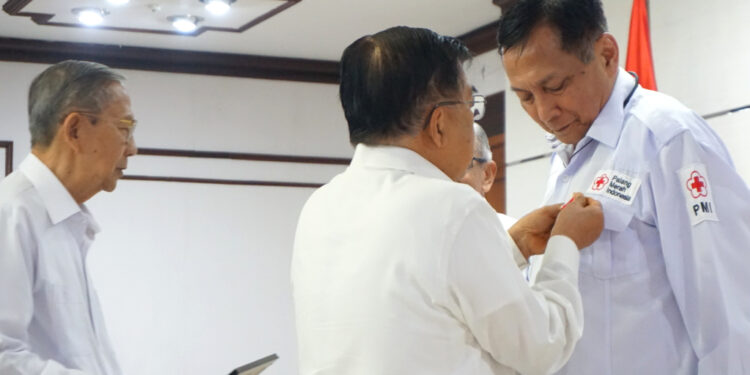 Jusuf Kalla Lantik Kepengurusan Baru PMI 2024-2029: Strategi Tangguh Hadapi Tantangan Kemanusiaan