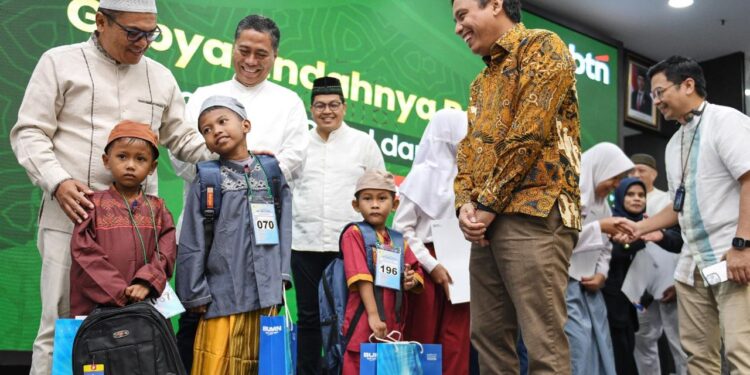 BTN Gelar Khitanan Massal dan Santunan Yatim Piatu dan Kaum Dhuafa