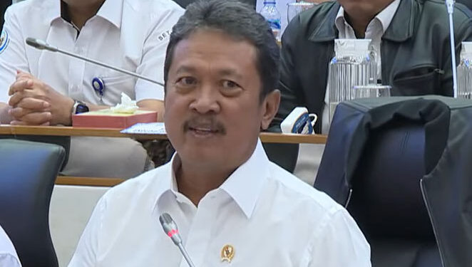 Menteri KKP Akui Kelemahan Pengawasan Laut, Minta Anggaran Penguatan Tugas Melalui Revisi UU Kelatuan