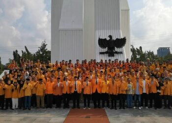 MKGR Rayakan HUT ke-65 dengan Ziarah ke TMP Kalibata: Melanjutkan Perjuangan Para Tokoh Bangsa