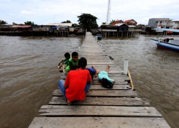 Permukiman Nelayan Tanjung Kait
