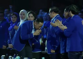 AHY Resmi Buka Kongres VI Partai Demokrat, Standing Ovation Buat SBY