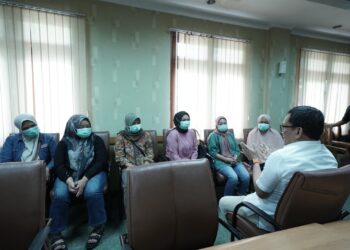 Cegah 7 CPMI Non-Prosedural ke Oman-Qatar, Menteri Karding Fokus Edukasi Kerja di Luar Negeri Secara Prosedural